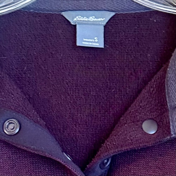 Eddie Bauer Women’s Burgundy Snap-Neck Fleece Pullover – Size S - Picture 6 of 9